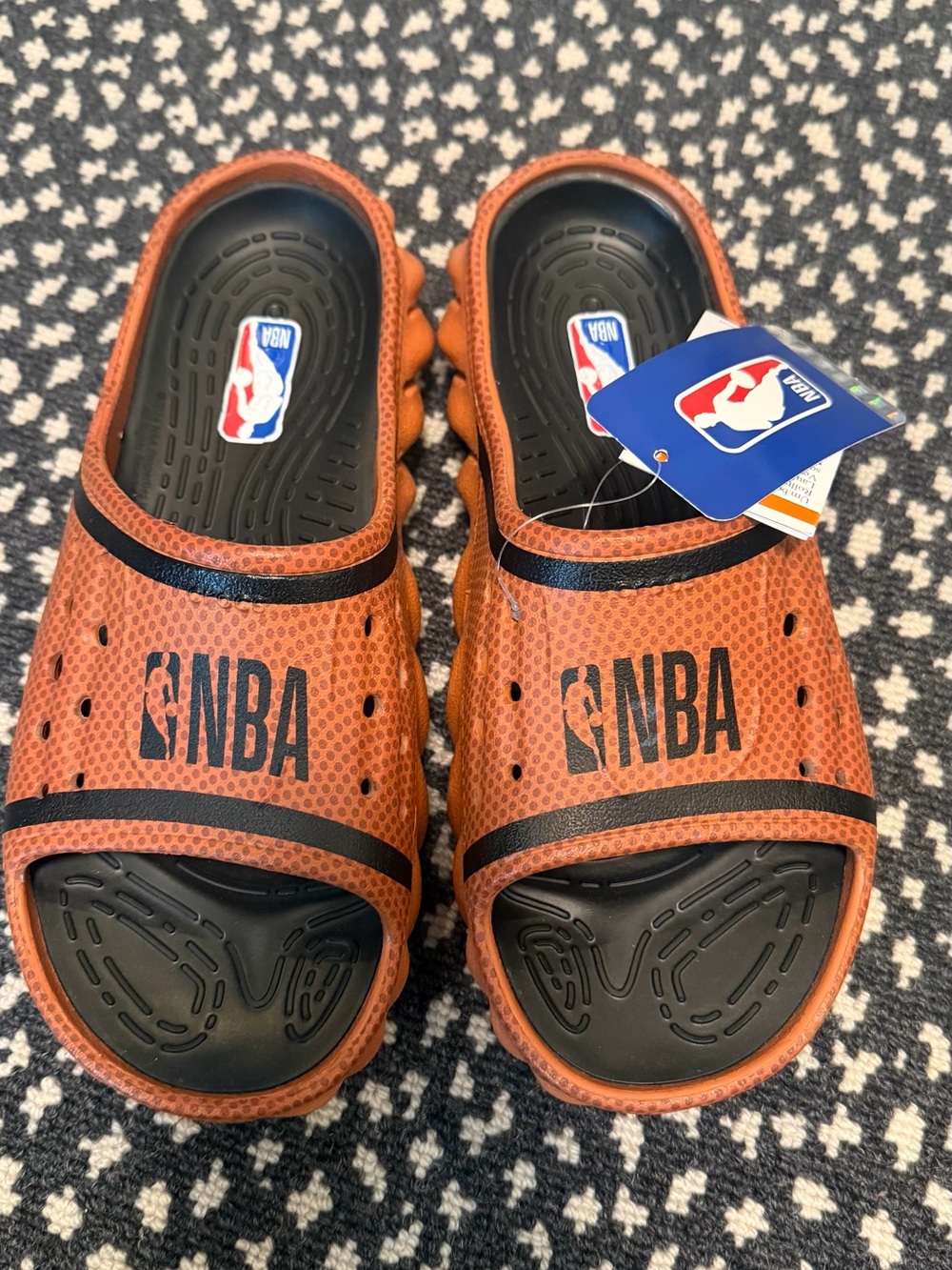 CROCS NBA Brown & Black Basketball-Texture Slide Sandals M6/W8
